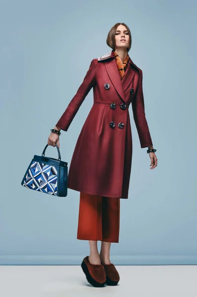 Look 10